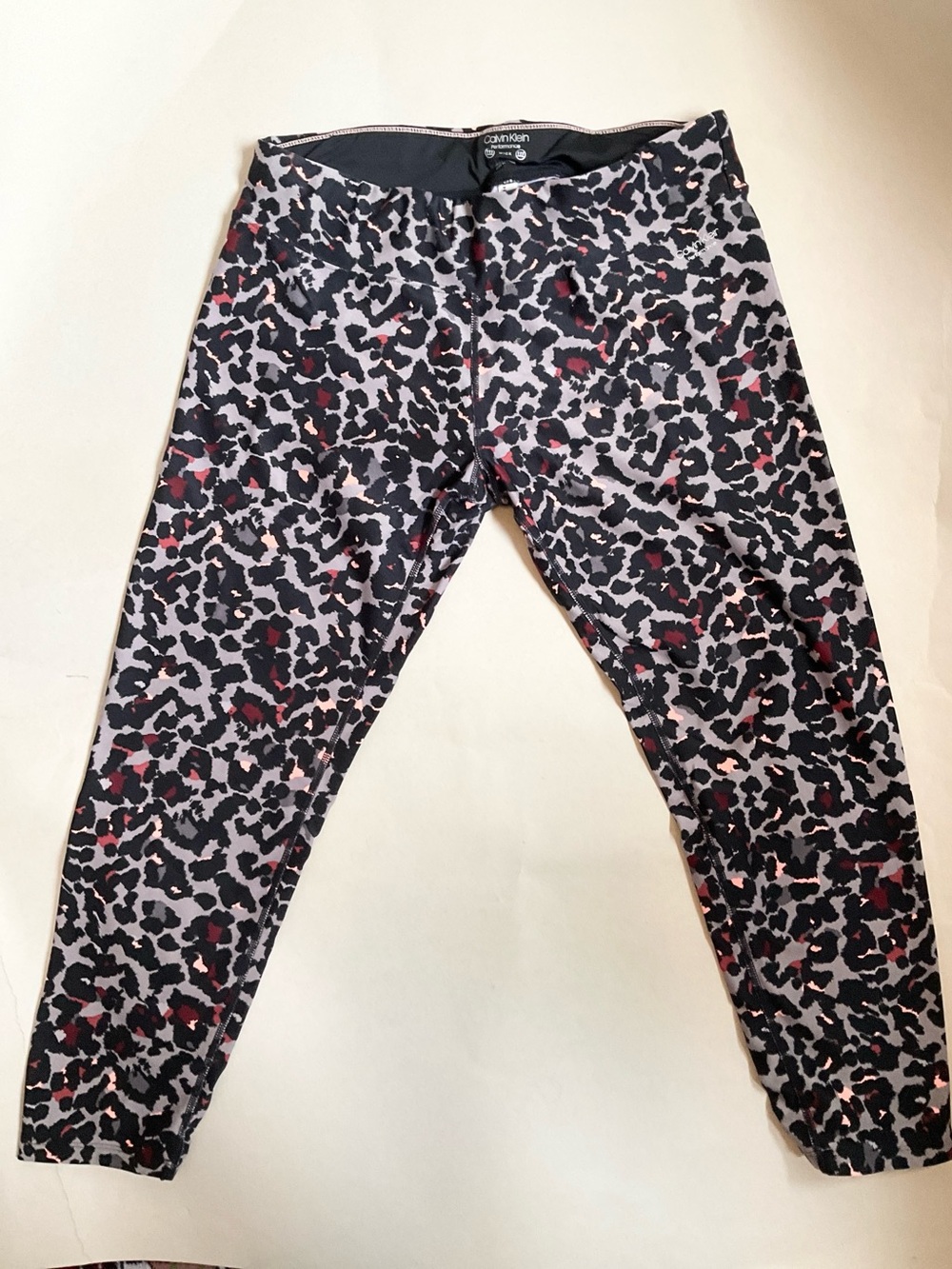 Calvin Klein performance wick leggings